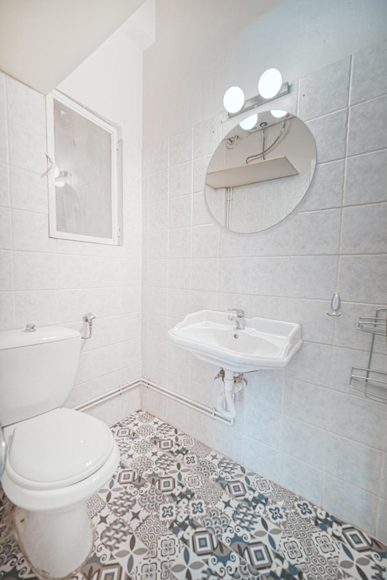 Fix Apartment *
